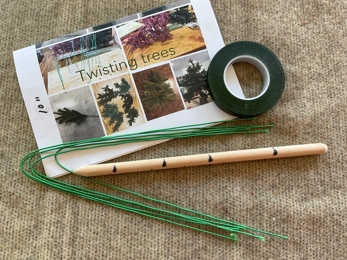Basic Twisted Wool Tree Kit 10 inch