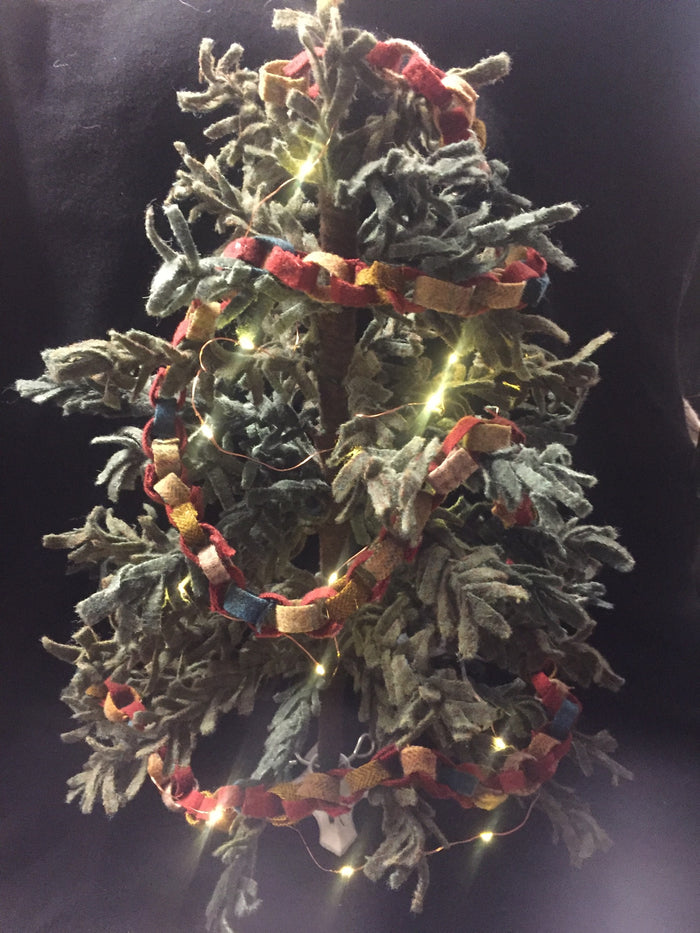 Basic Twisted Wool Tree Kit 14 inch