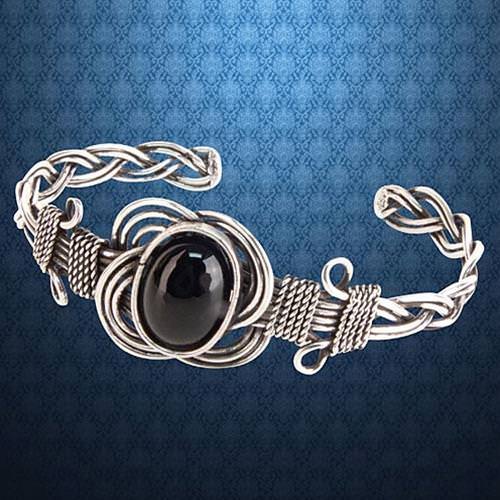 Celtic Onyx Knot Bracelet