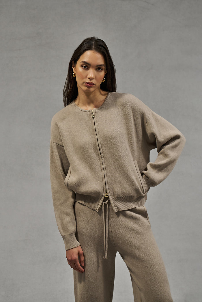COLLARLESS KNITTED ZIP THROUGH BOMBER - BEIGE