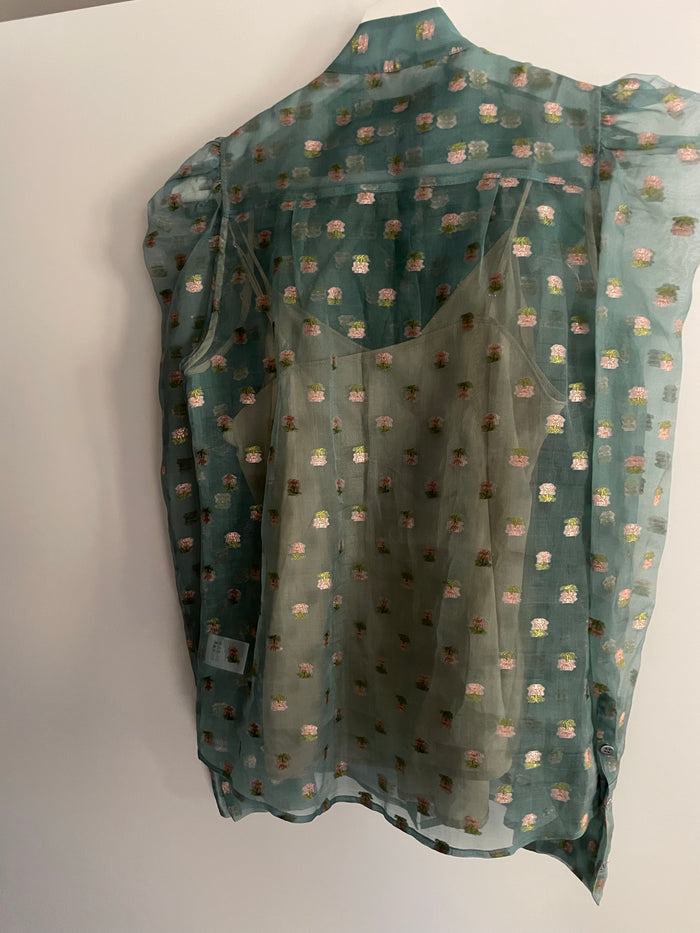 Custommade-sidenblus NWOT