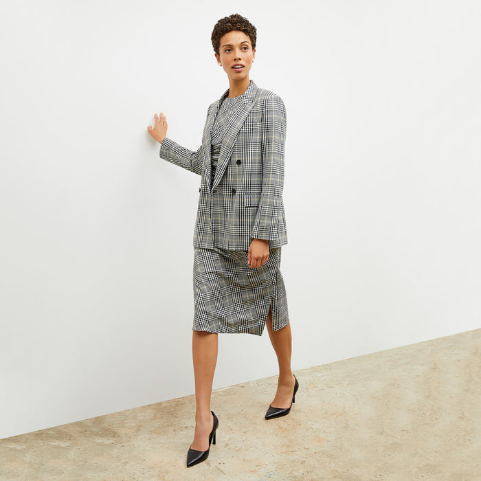 Front image of a woman wearing the o'hara blazer in plaid sharkskin