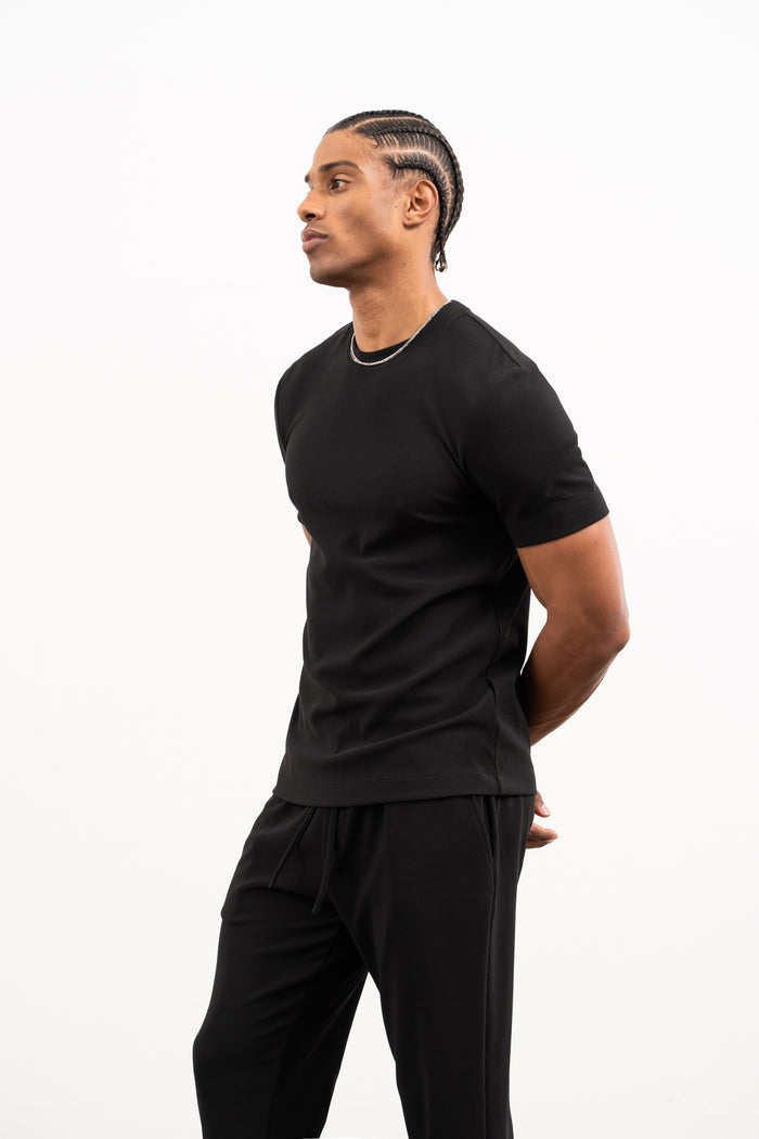 RIB TEXTURED T-SHIRT - BLACK