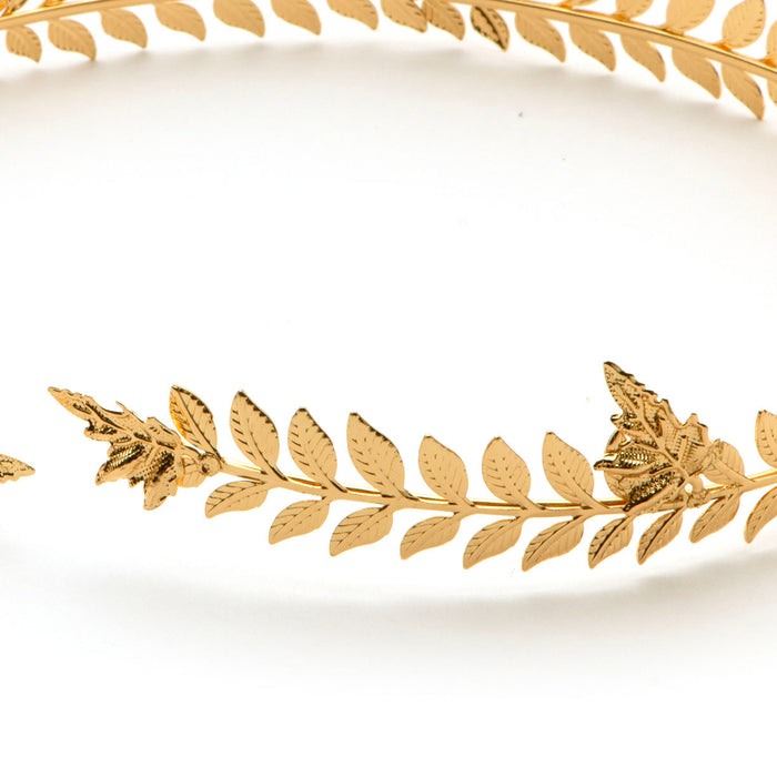 Men’s Roman Laurel Leaf Crown in Gold had attached leaves, is light and comfortable to wear