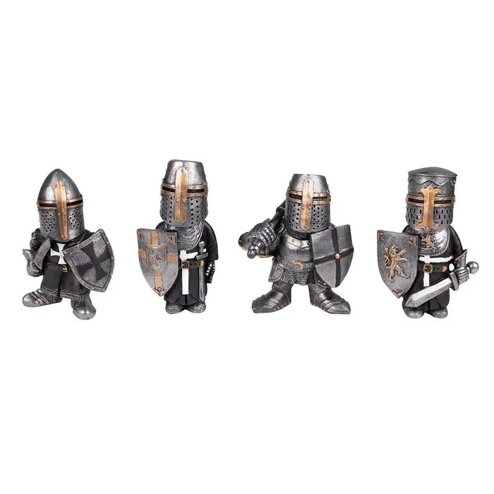 Shorty Crusader Armored Knight Statue