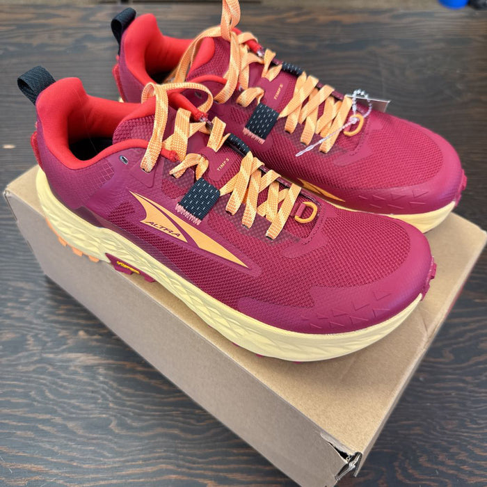 Timp 5, womens (NIB)